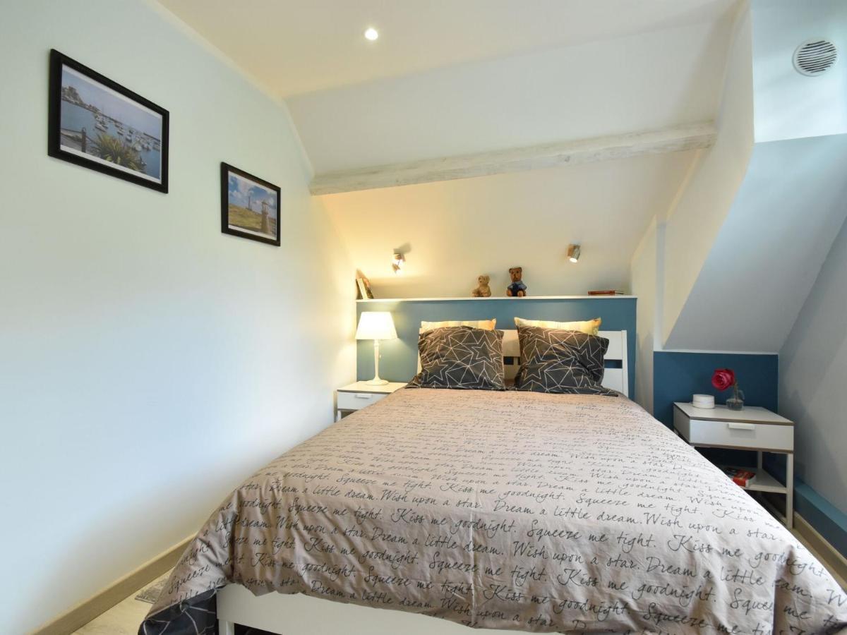 Superb Holiday Home Near The Beach Quinéville Chambre photo
