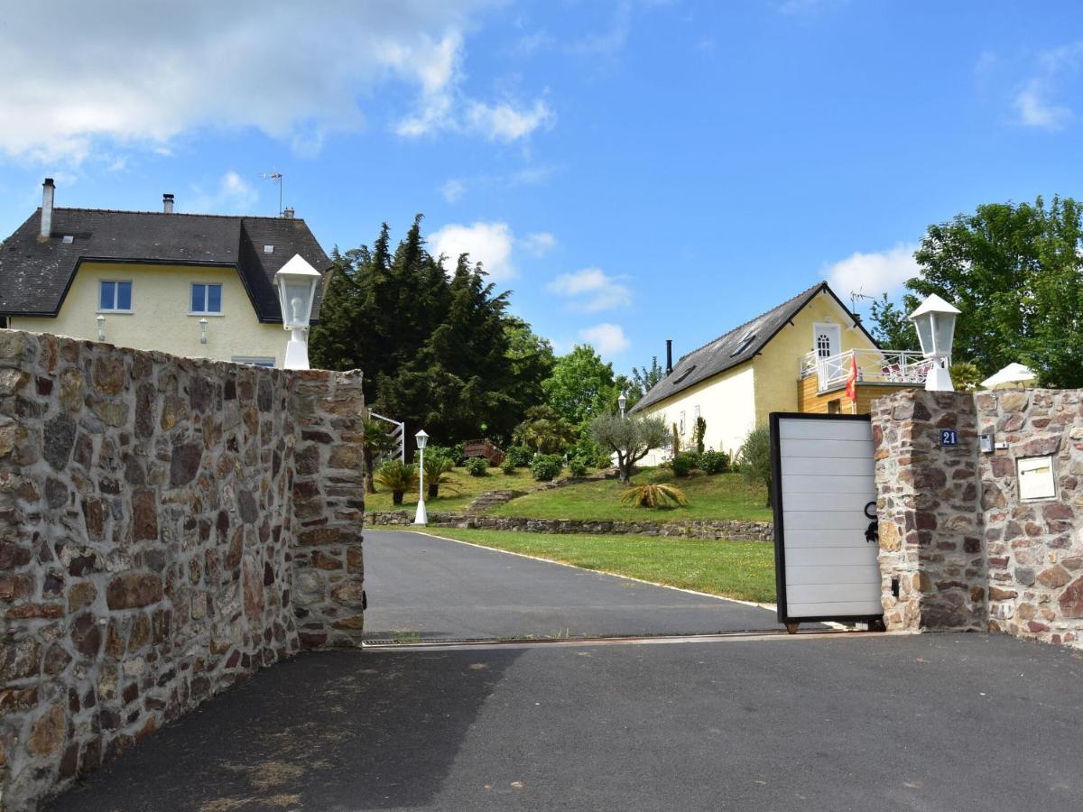 Superb Holiday Home Near The Beach Quinéville Extérieur photo
